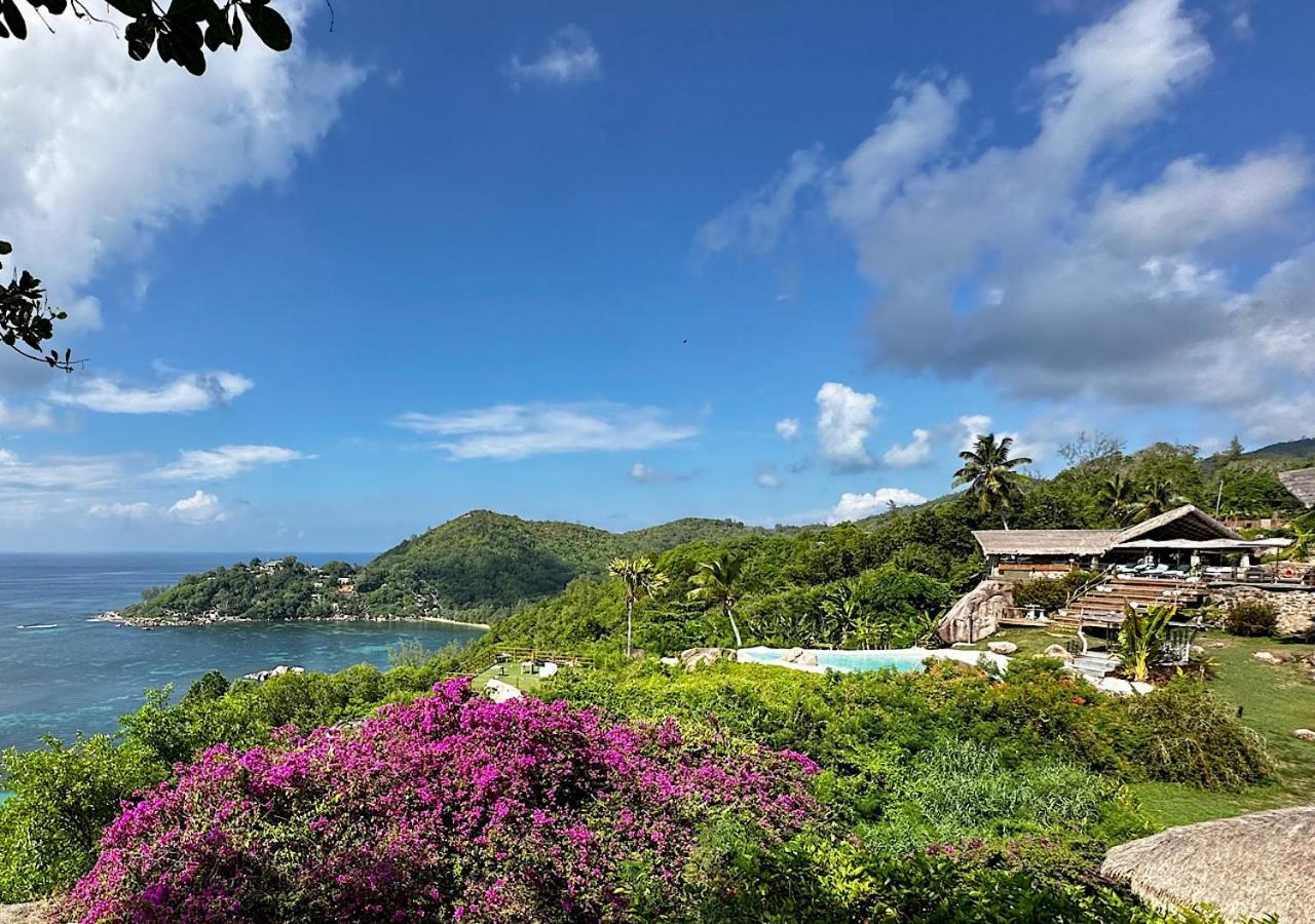 Chateau De Feuilles & Spa - Praslin Island Baie Sainte Anne Exterior photo