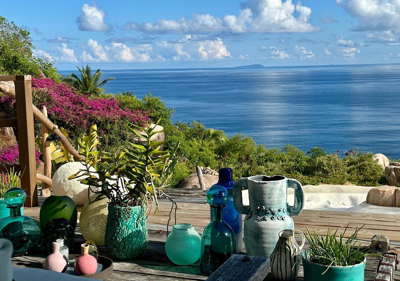 Chateau De Feuilles & Spa - Praslin Island Baie Sainte Anne Exterior photo