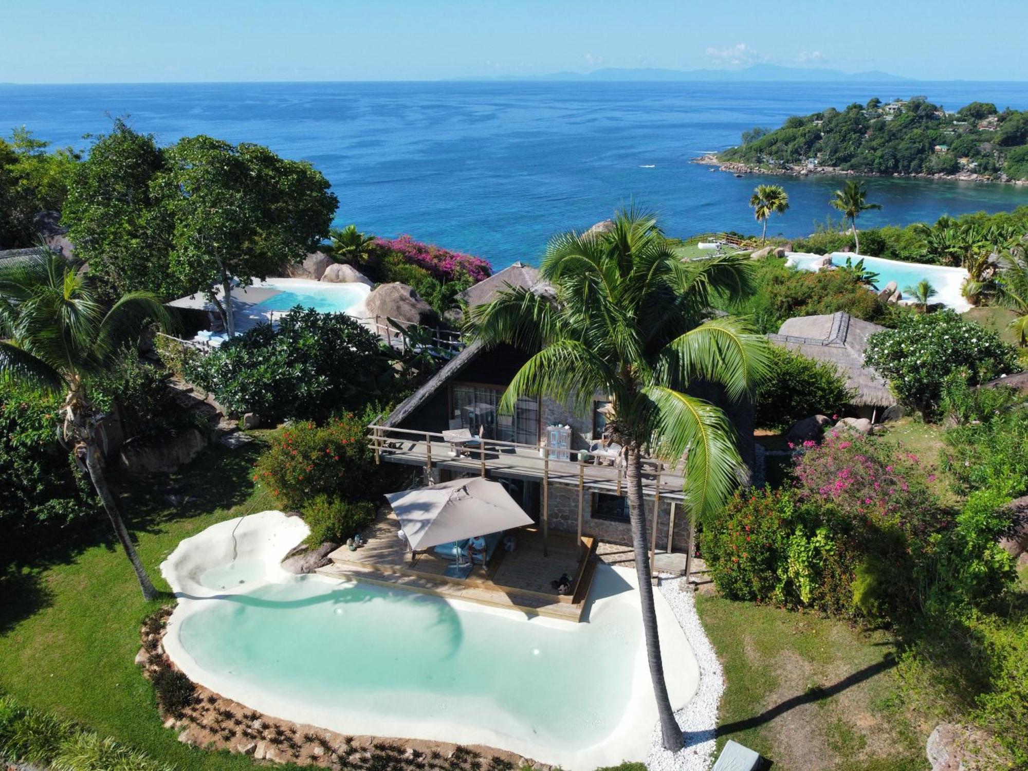 Chateau De Feuilles & Spa - Praslin Island Baie Sainte Anne Exterior photo